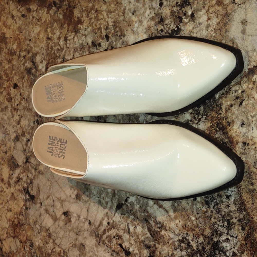 Jane And The Shoe Karissa Mule Shoes